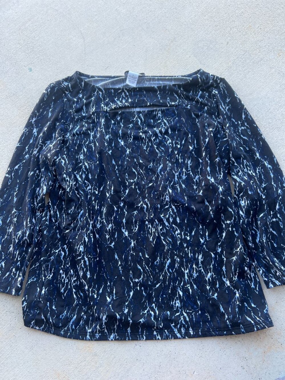 Carmen Marc Valvo large‎ blouse